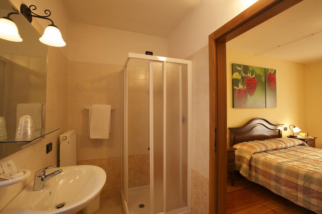 Agriturismo Al Picchio Villa Ala Room photo