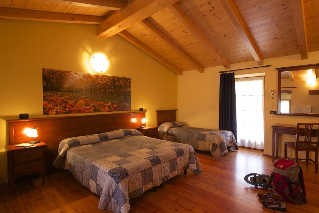 Agriturismo Al Picchio Villa Ala Room photo